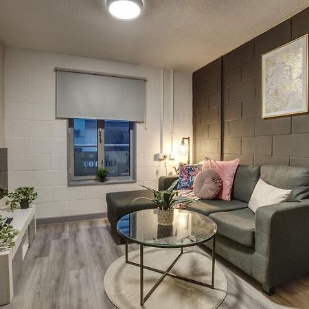 1Br City Centre Apt, Self Check In, Wifi, By Derbnb 谢菲尔德 外观 照片