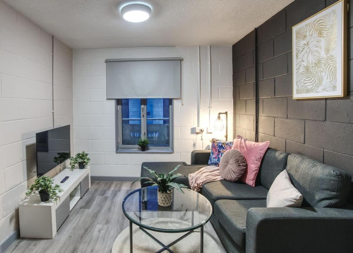 1Br City Centre Apt, Self Check In, Wifi, By Derbnb 谢菲尔德 外观 照片