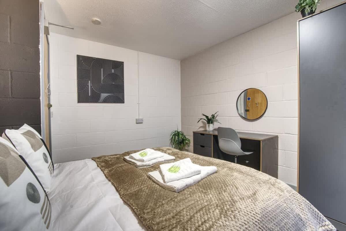 1Br City Centre Apt, Self Check In, Wifi, By Derbnb 谢菲尔德 外观 照片