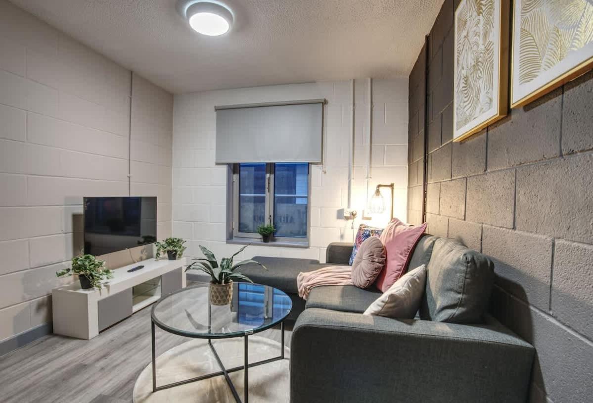 1Br City Centre Apt, Self Check In, Wifi, By Derbnb 谢菲尔德 外观 照片